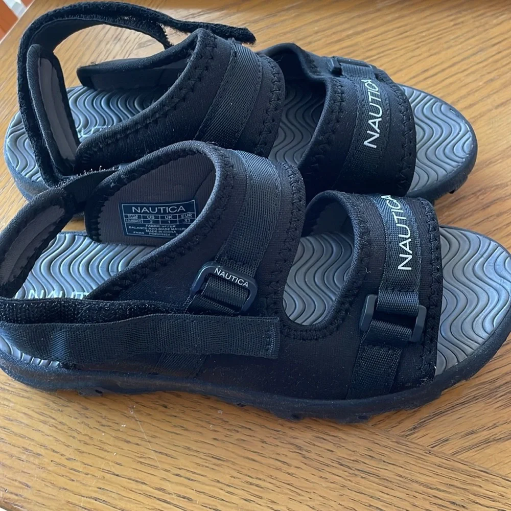 Nautica Boy Sandals Size Little Boy 2